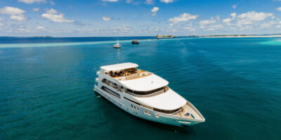 Blaues Meer Tauchsafarischiff Adora