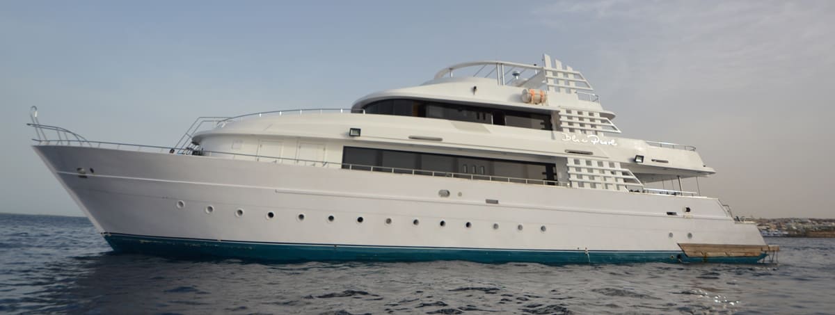 Titelbild Tauchyacht Blue Pearl