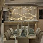 Salon Bar Safariyacht Humboldt Explorer