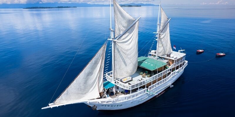 Tauchschiff Pindito