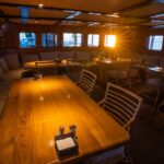 Saloon Tauchboot Pindito