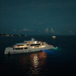 Nacht Tauchboot White Pearl