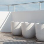 Moderner Tisch Tauchyacht White Pearl