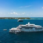 Schiff Dhoni Insel Tauchsafarischiff White Pearl