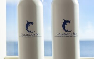 Trinkflaschen Tauchsafariboot Galapagos Sky