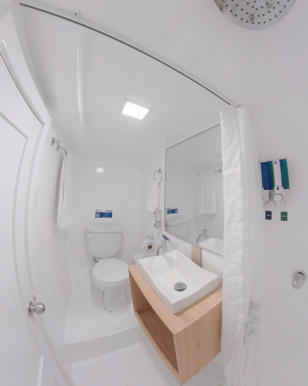 badezimmer-aqua Bad Safariboot Aqua