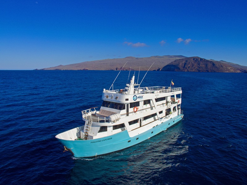 frontansicht-aqua Frontansicht Tauchschiff Aqua