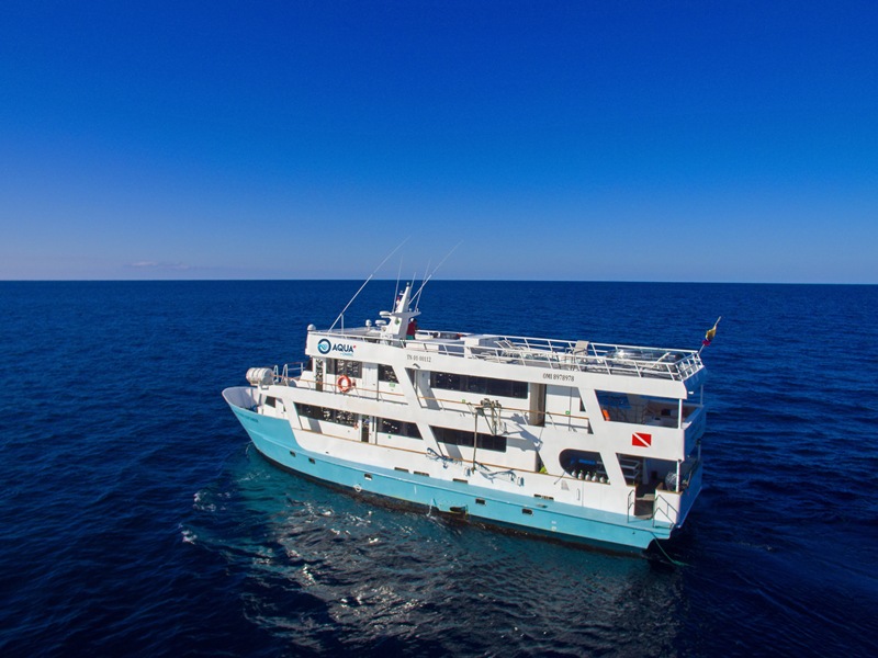 seite-aqua Seitansicht Tauchyacht Aqua