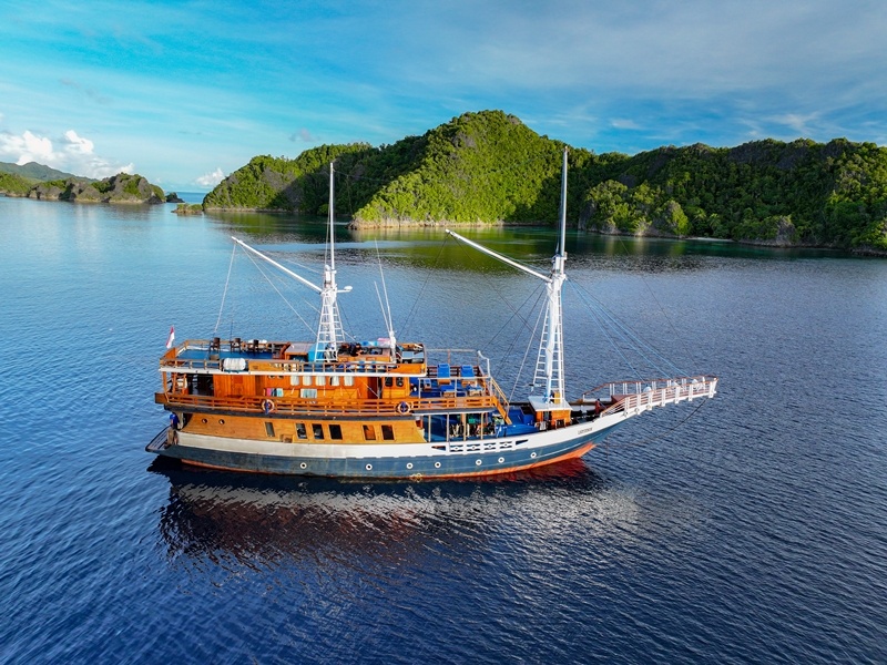 Insel Tauchsafarischiff Lady Denok