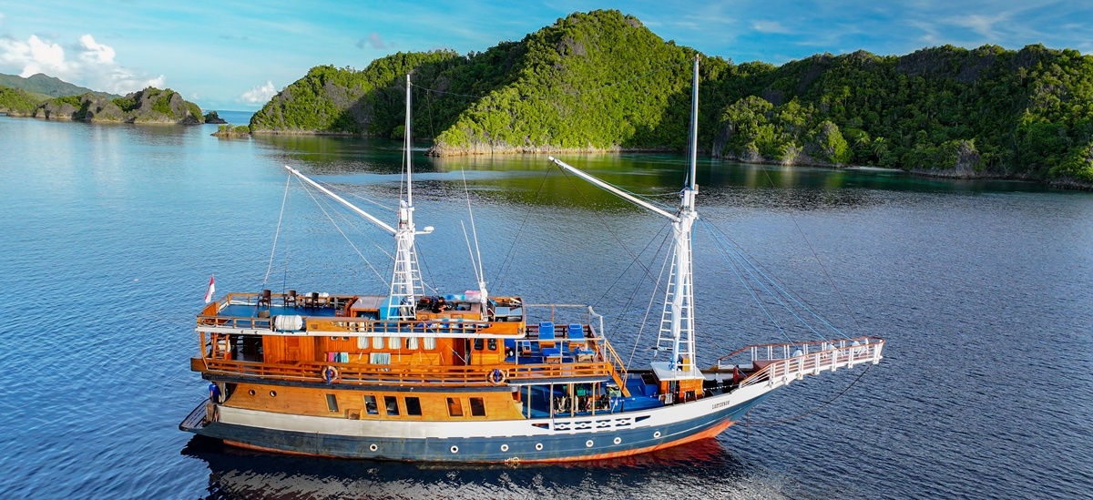 Liveaboard Tauchyacht Lady Denok