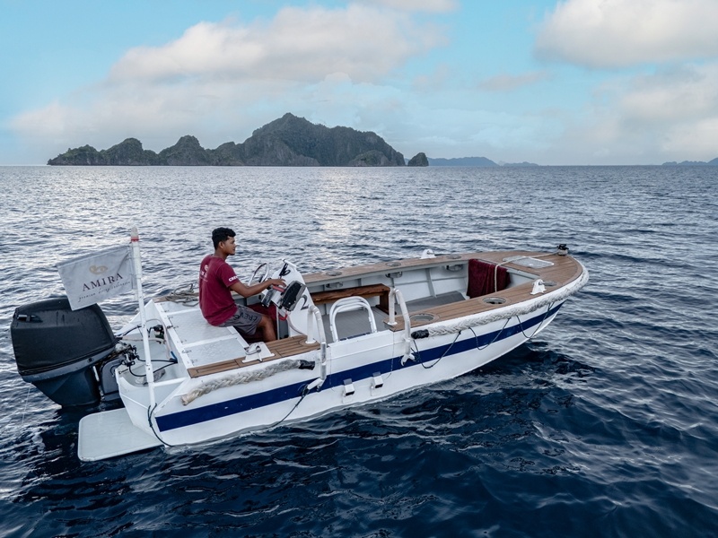 beiboot-2-amira Beiboot Tauchsafariyacht Amira