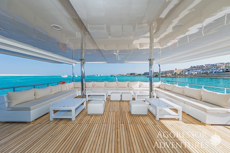 outdoor-lounge-2-red-sea-aggressor-2 Outdoor Lounge Tauchschiff Red Sea Aggressor 2