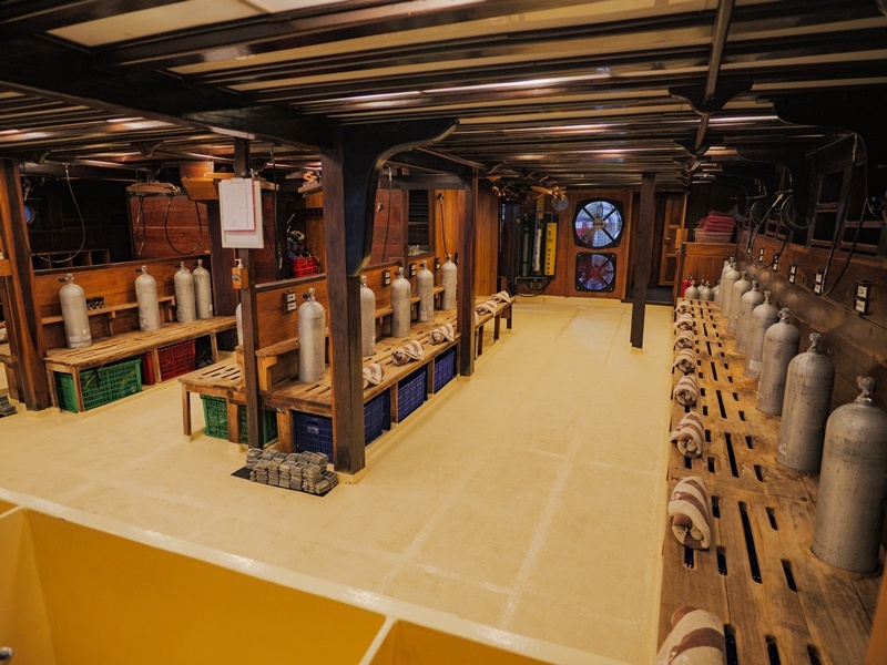 tauchdeck-amira Tauchdeck Liveaboard Amira