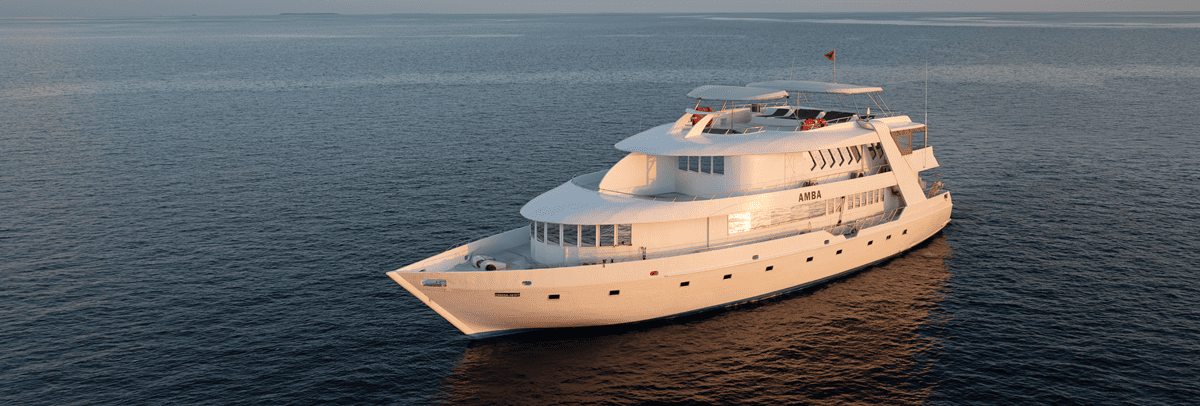 Titelbild Tauchschiff Amba
